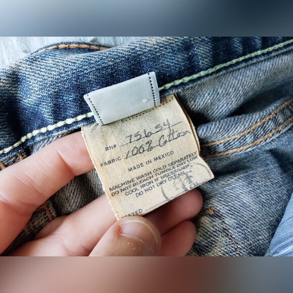 Abercrombie & Fitch Vintage Distressed Blue Jeans (32x32) Y2K - Picture 9 of 10
